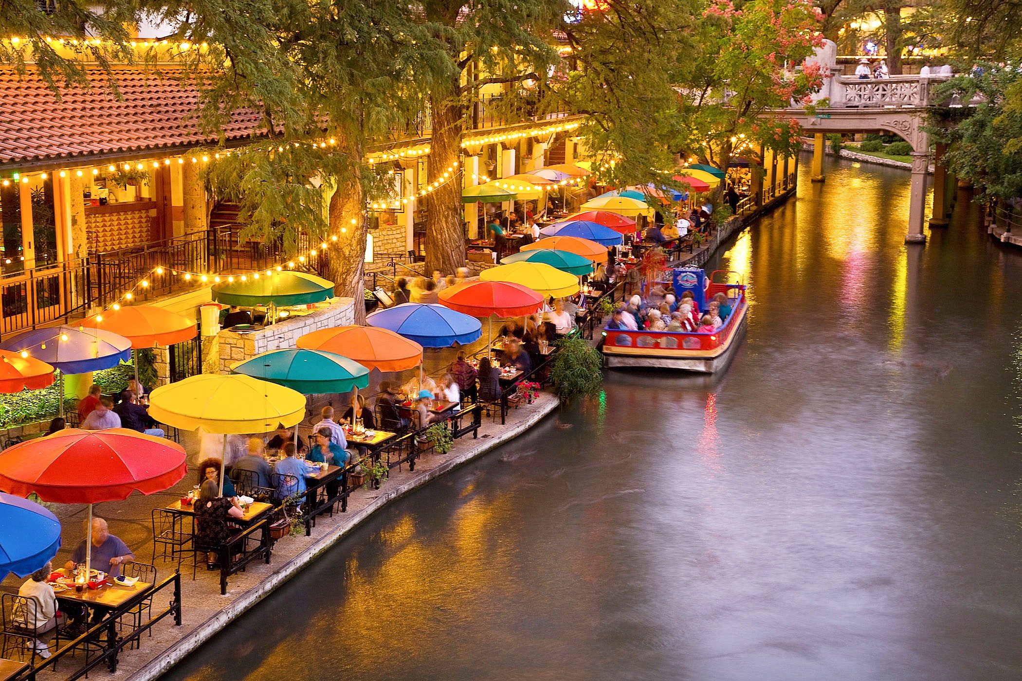 5-things-that-might-surprise-you-about-the-san-antonio-river-walk