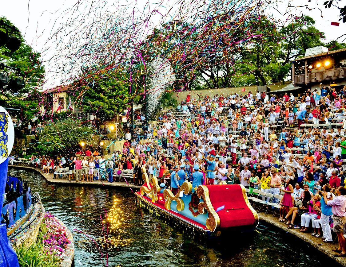 6 Reasons To Visit Fiesta San Antonio in 2016