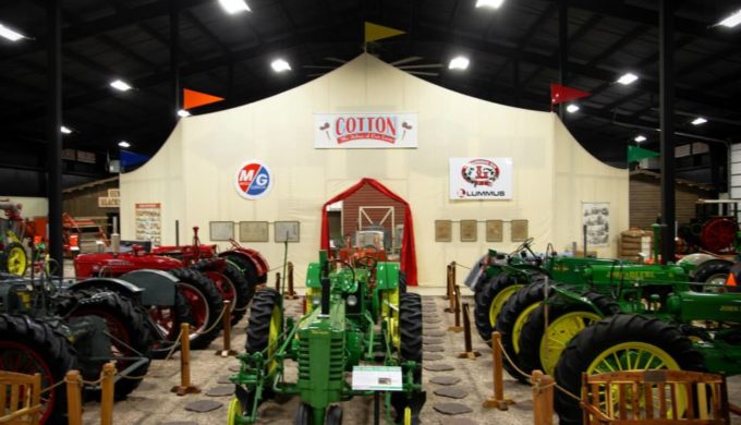 Texas Agriculture on Display in Lubbock, Telling Thrashers From Reapers And Teaching The Facts