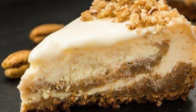 Food Porn at its Finest: A Carrot Cake Cheesecake You Need in Your Life Food Porn at its Finest: A Carrot Cake Cheesecake You Need in Your Life