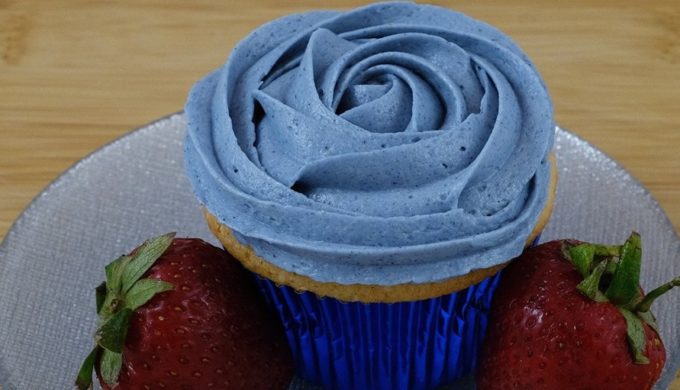 Entrepreneurial Texas Teen Launches Organic Cupcake Business