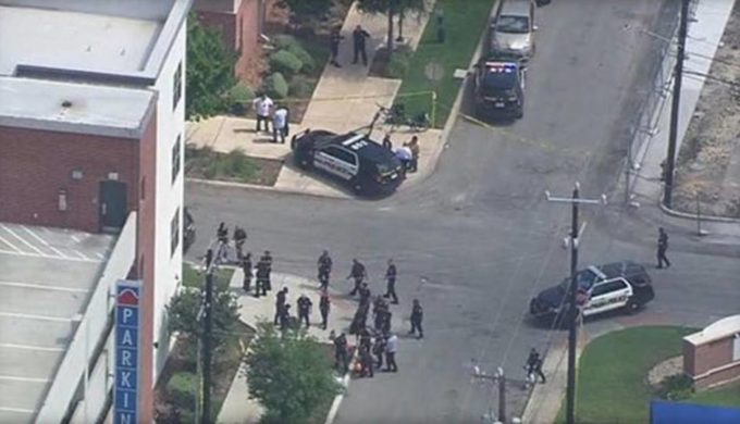 SAPD Officer in ‘Grave, Grave Condition’ and Another in Critical After Shootout Near Downtown Core