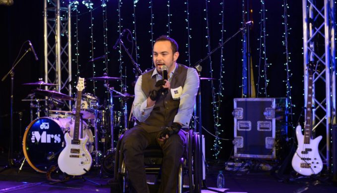 Help For Spinal Cord Injuries: 8th Annual Pay It Forward Benefit With Daniel Curtis