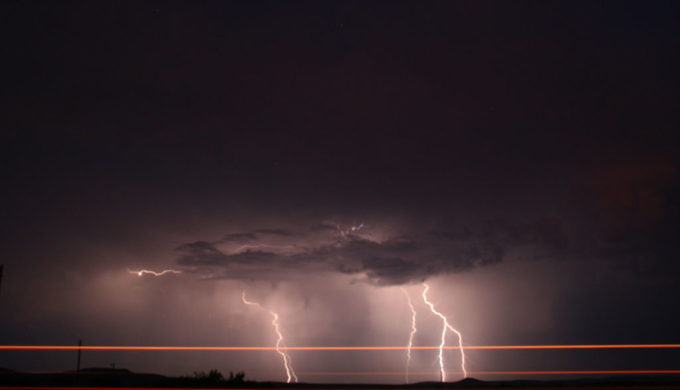 Texas Lightning Storm Photos Capture Nature’s Raw Beauty and True Essence