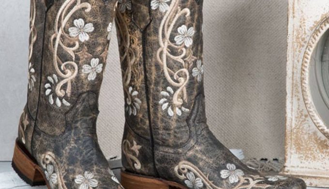 Floral Cowgirl Boots are the Perfect 