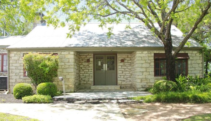 Relocation of Round Rock’s Old Stage Coach Inn is a Labor of Love for Locals