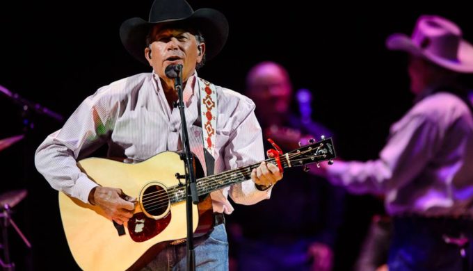 George Strait’s RodeoHouston 2019 Concert Promises to be Iconic