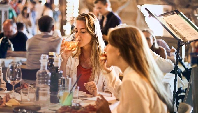 Spring Wine Selection: Let Your Taste Buds & Budget Make the Maneuvers