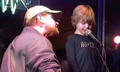 4-year-old singing the blues
