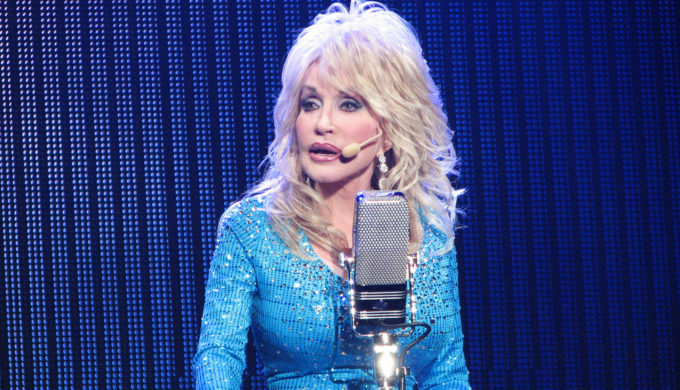 Smoky Mountains Rise Telethon To Benefit Victims of Tennessee Wildfires Smoky Mountains Rise Telethon To Benefit Victims of Tennessee Wildfires