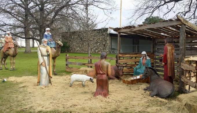 christmas-comfort-nativity-scene