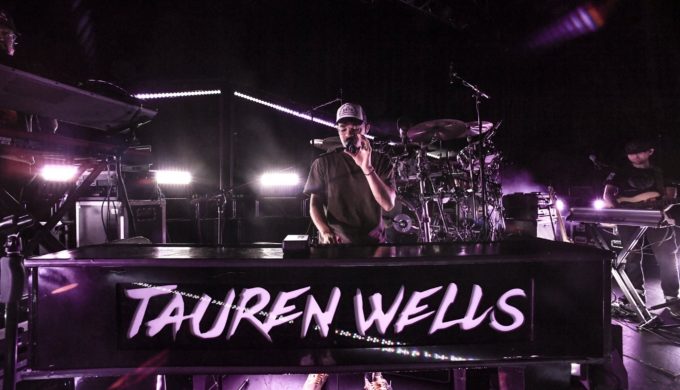 Tauren Wells and Hope for the Future: A Texas Artist Tauren Wells and Hope for the Future: A Texas Artist