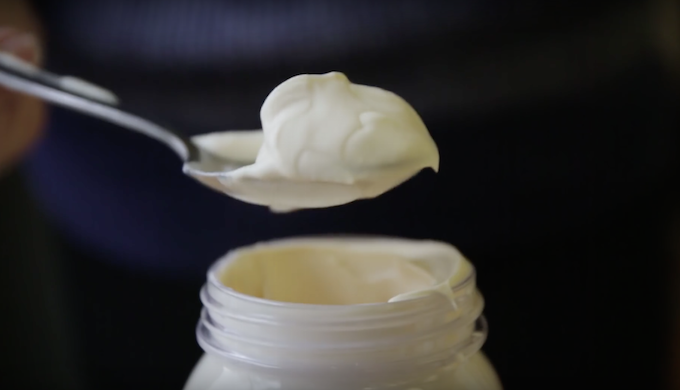 How to Make Whipped Cream in a Mason Jar How To Open Whip Cream Bottle