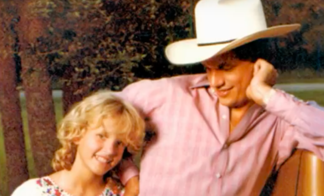 Watch George Strait Sing Touching Tribute to Late Daughter