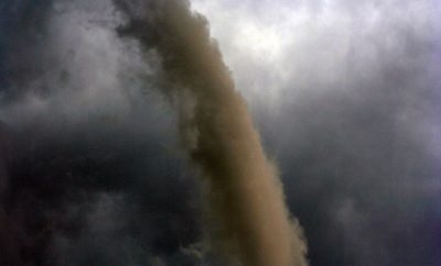 Tornado funnel cloud tornadoes