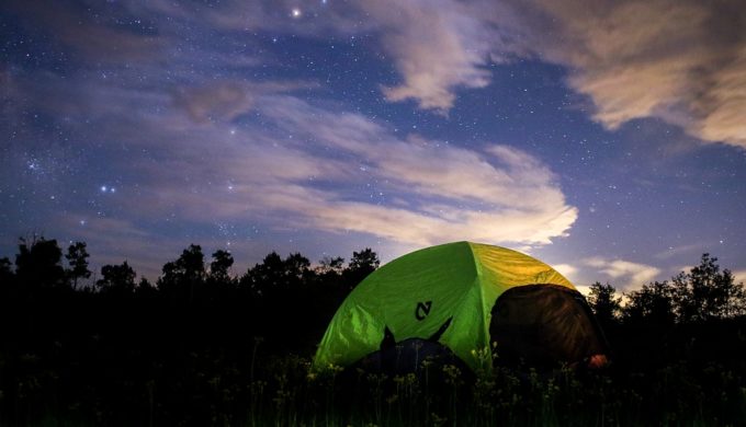 3 Camping Blogs to Follow Now for Your Memorial Day Trips in Texas