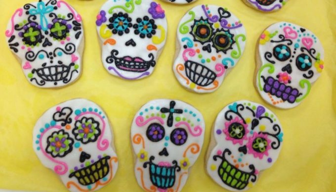 Day of the Dead Cookies are a Great Way to Get Kids Involved Day of the Dead Cookies are a Great Way to Get Kids Involved