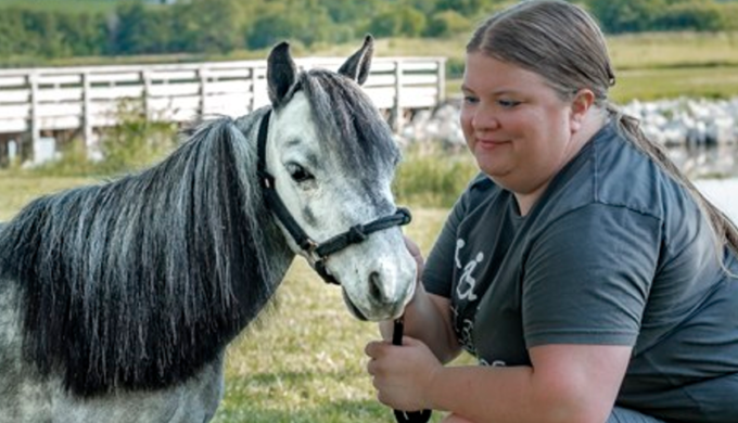 Miniature Service Horse Travels With Companion on Flight to Omaha Miniature Service Horse Travels With Companion on Flight to Omaha