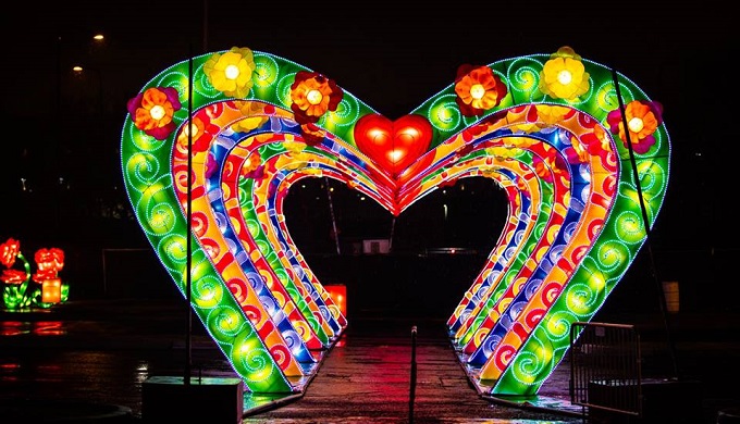 COTA's Winter Wonderland Features Renowned Chinese Lantern Festival