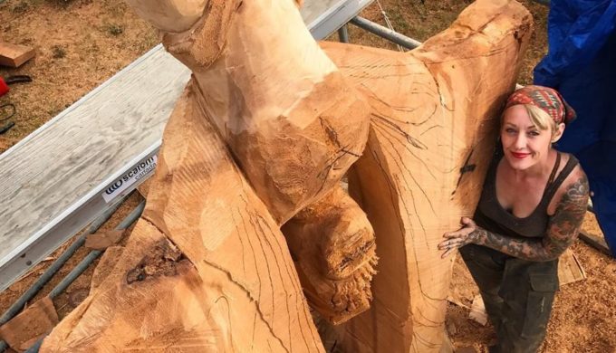 Texas Chainsaw Sculpture Masters: Cutting Edge Art