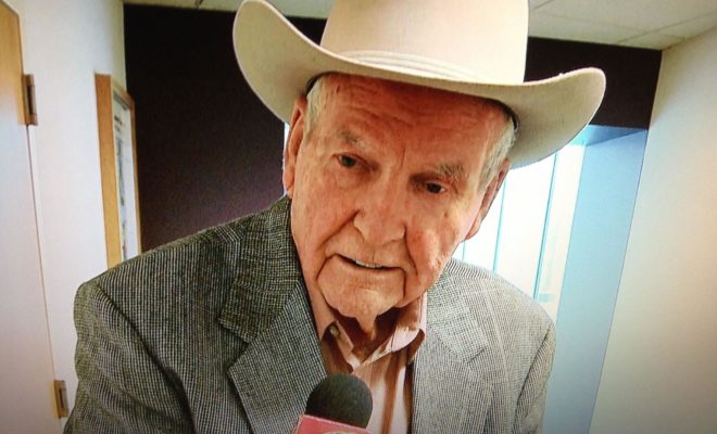 Jim Leavelle, Dallas Detective Cuffed to Lee Harvey Oswald, Dies at 99
