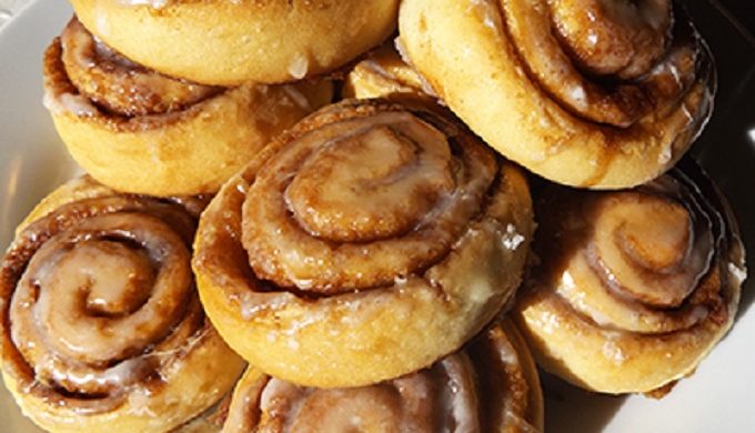 Sweet Rolls Make You Want to Make Time for Breakfast Sweet Rolls Make You Want to Make Time for Breakfast